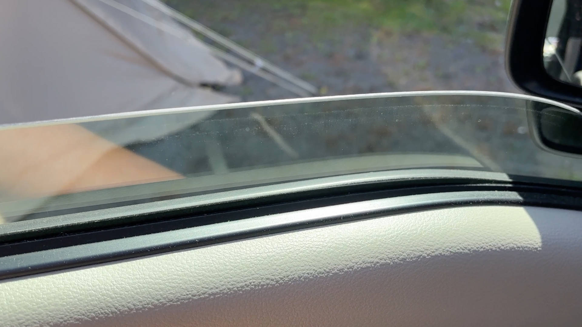 【軽バンカスタマイズ25】何時でもパワーウィンドウで車中泊をもっと快適に❗️