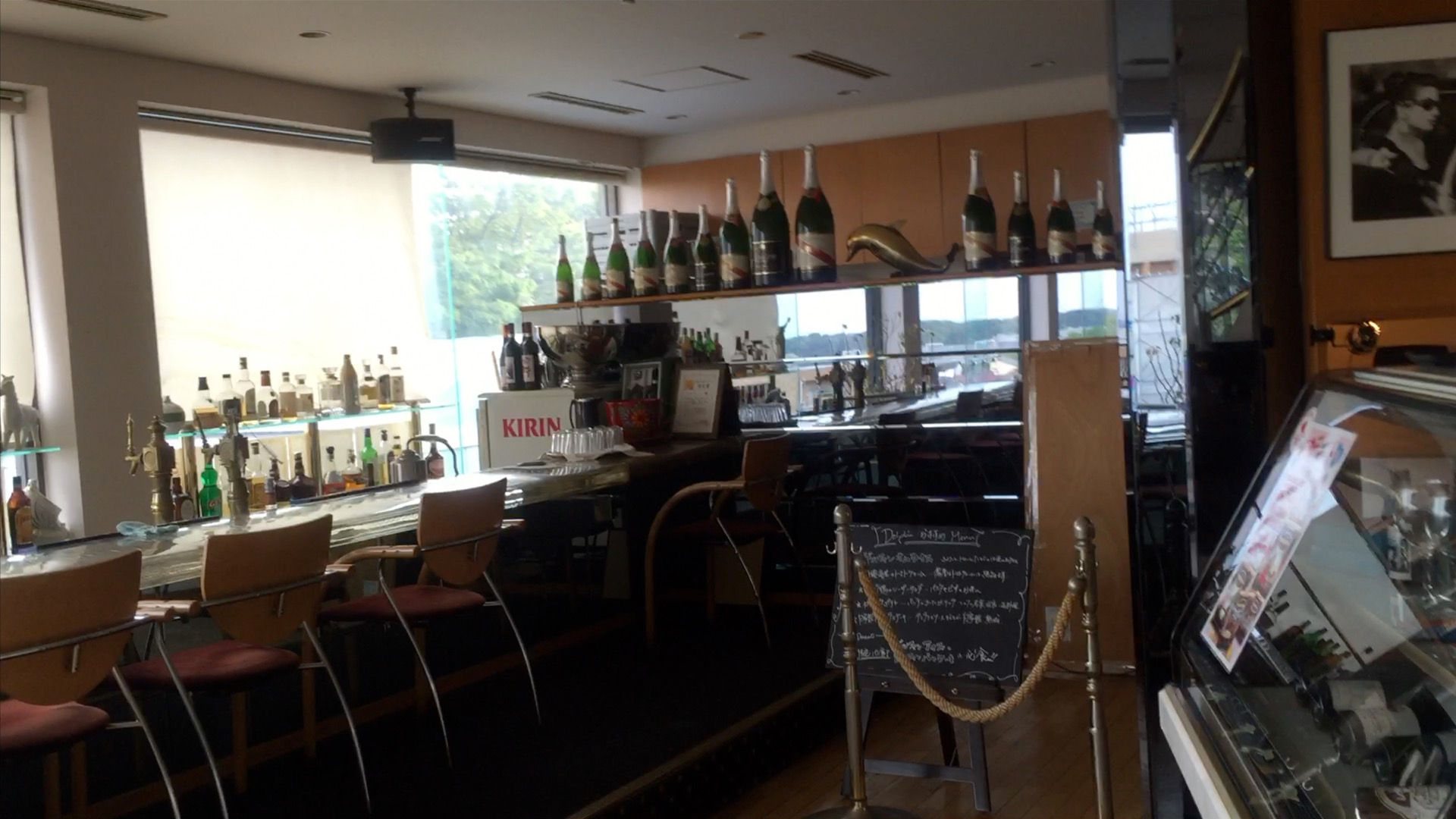 【ブログ】カフェ&レストラン ドルフィン