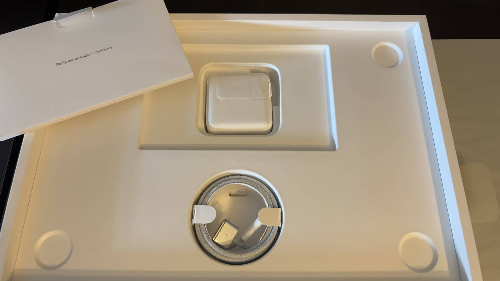 【日常の出来事】9年ぶりに買いかえたMacBook Airは超早かった