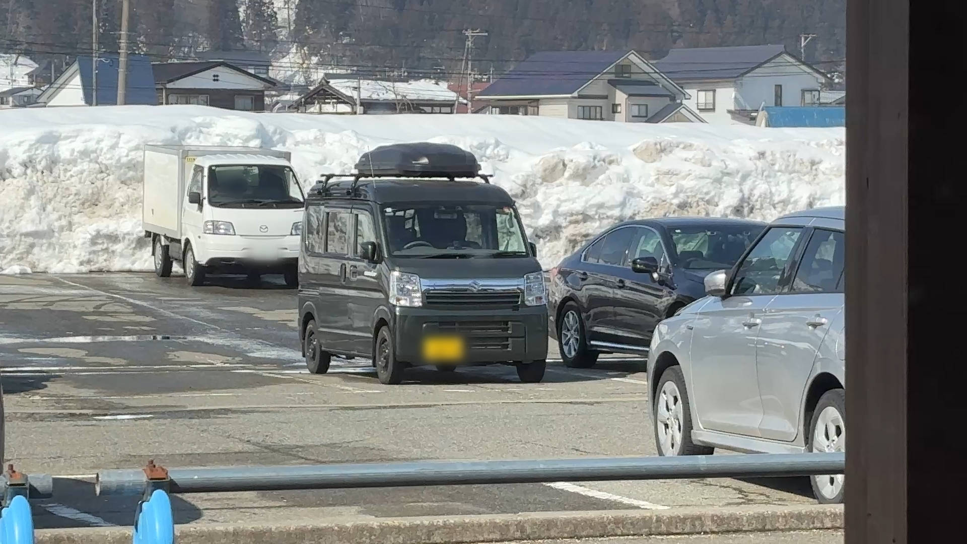 【軽バン車中泊20】魚沼産(北魚沼産?)と南魚沼産コシヒカリの食べ比べで道の駅南魚沼で車中泊
