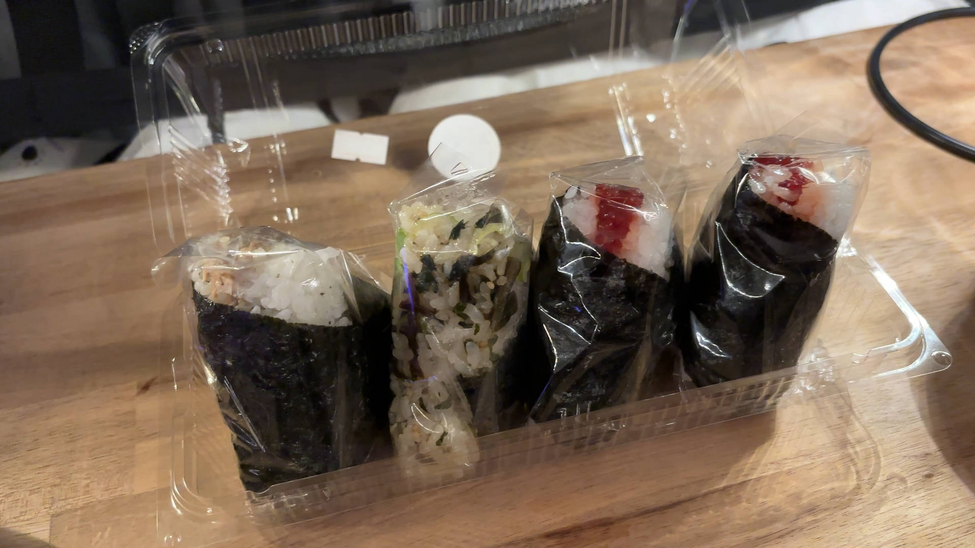 【軽バン車中泊20】魚沼産(北魚沼産?)と南魚沼産コシヒカリの食べ比べで道の駅南魚沼で車中泊