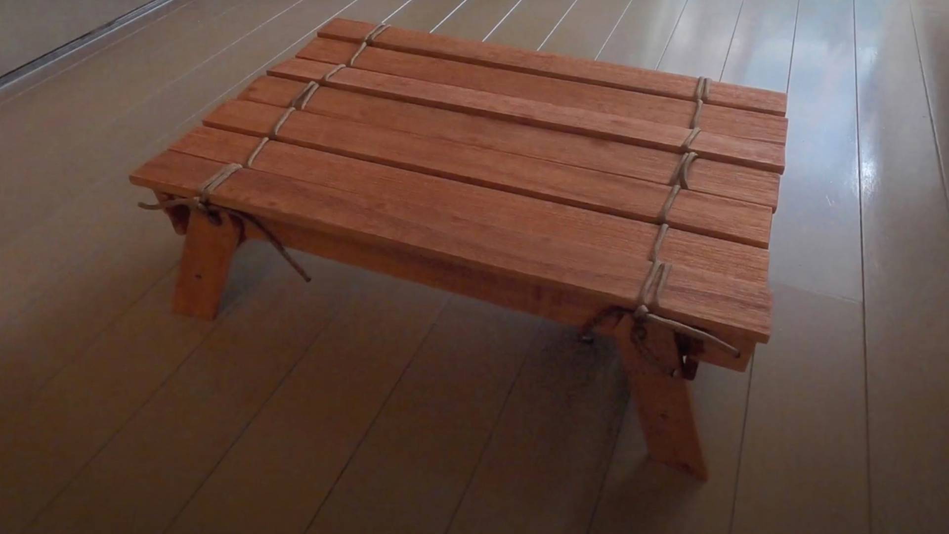 【DIY】ダイソーのすのこでキャンプ用ロールテーブルtype4を作ってみました
