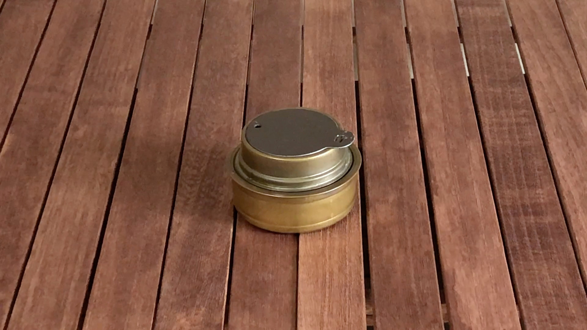 【DIY】缶詰のフタとハサミだけでトランギア消火フタの取っ手問題を解決