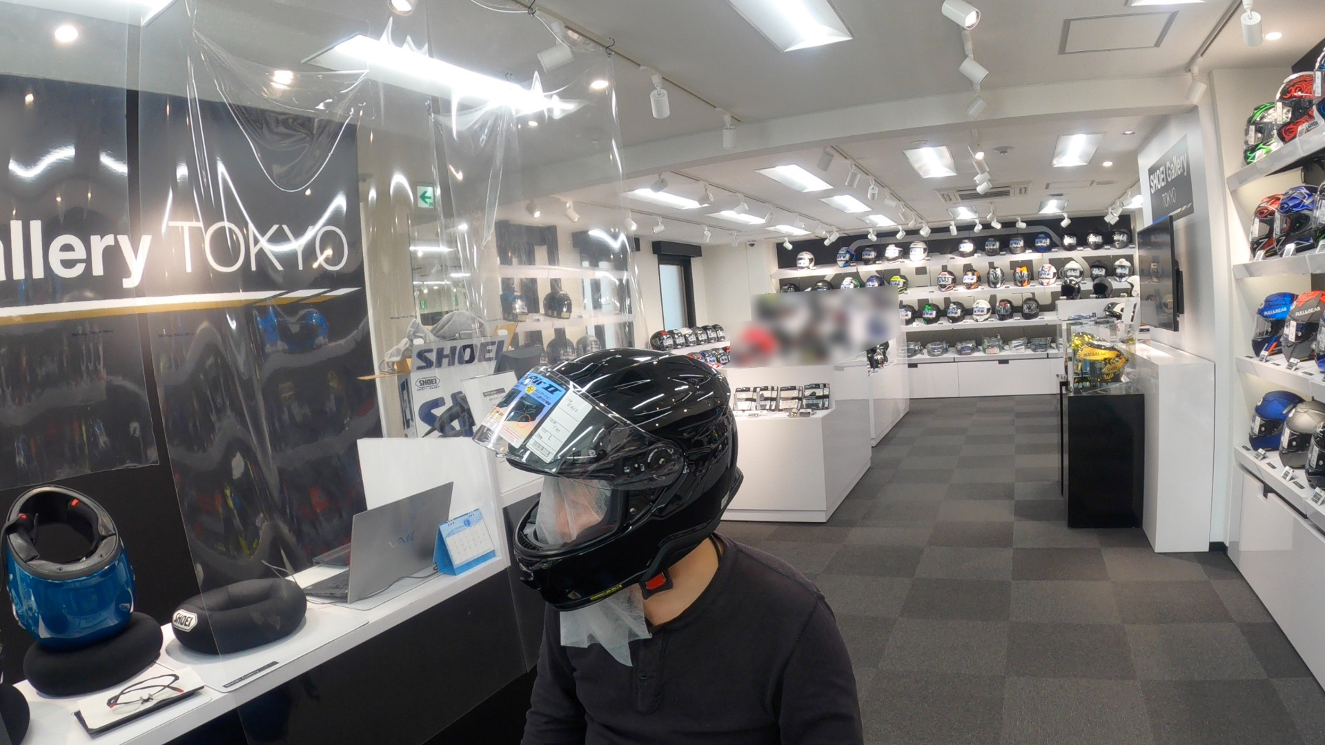 【原付二種】神田にあるSHOEI Gallery TOKYOへ行ってヘルメットを買ってきた