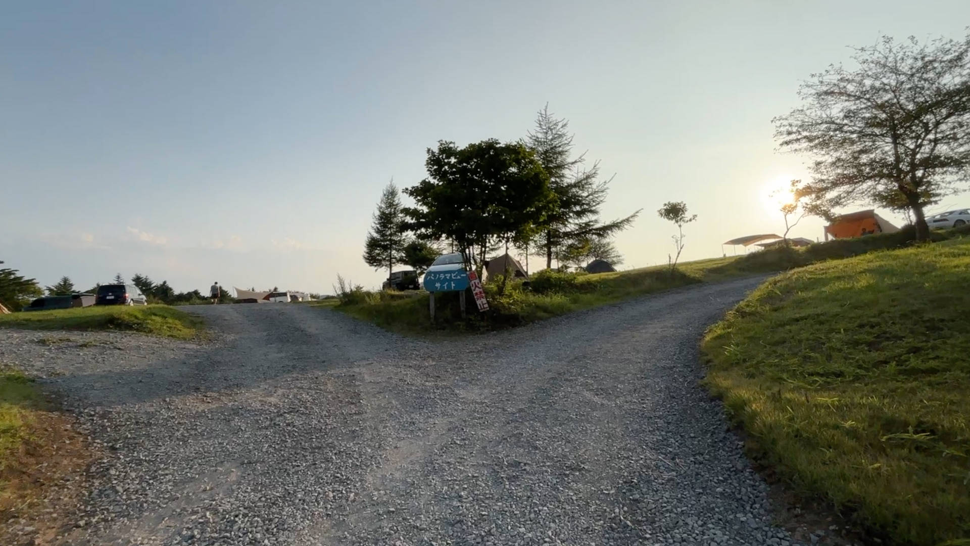 【軽バンキャンプ33】真夏の標高1,200mの高原にあるキャンプ場、荒船パノラマキャンプフィールドの区画サイトでキャンプ