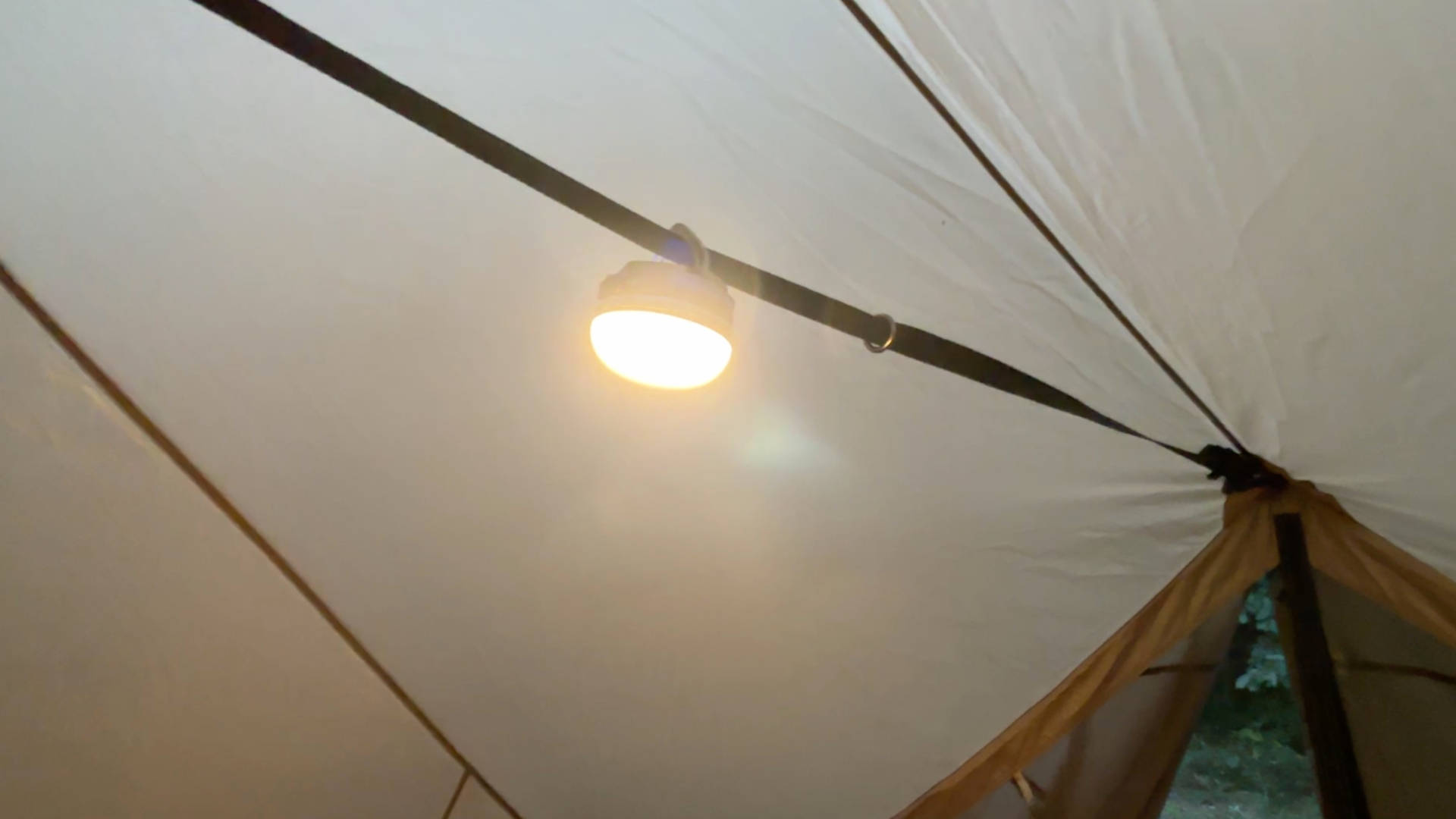 【キャンプギア】Coleman LEDランタン