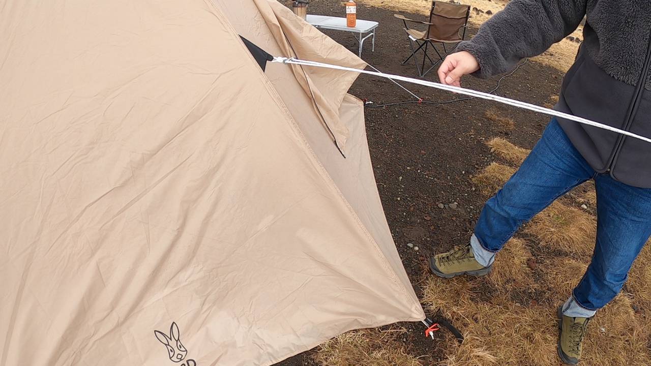 【ロープワーク】テントの張り綱をチェーンノットで格好良くまとめてみた