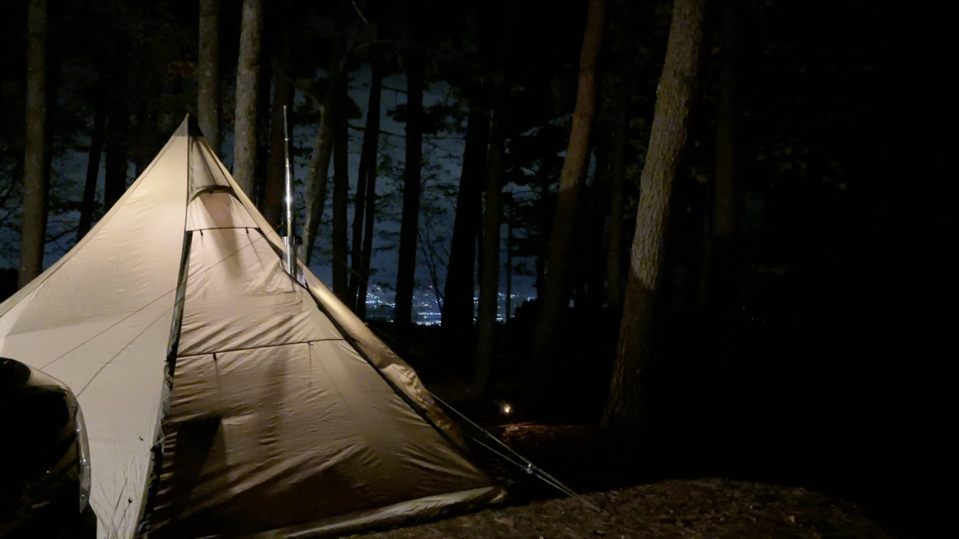 【軽バンキャンプ36】夜景と薪ストーブで最高の癒し時間