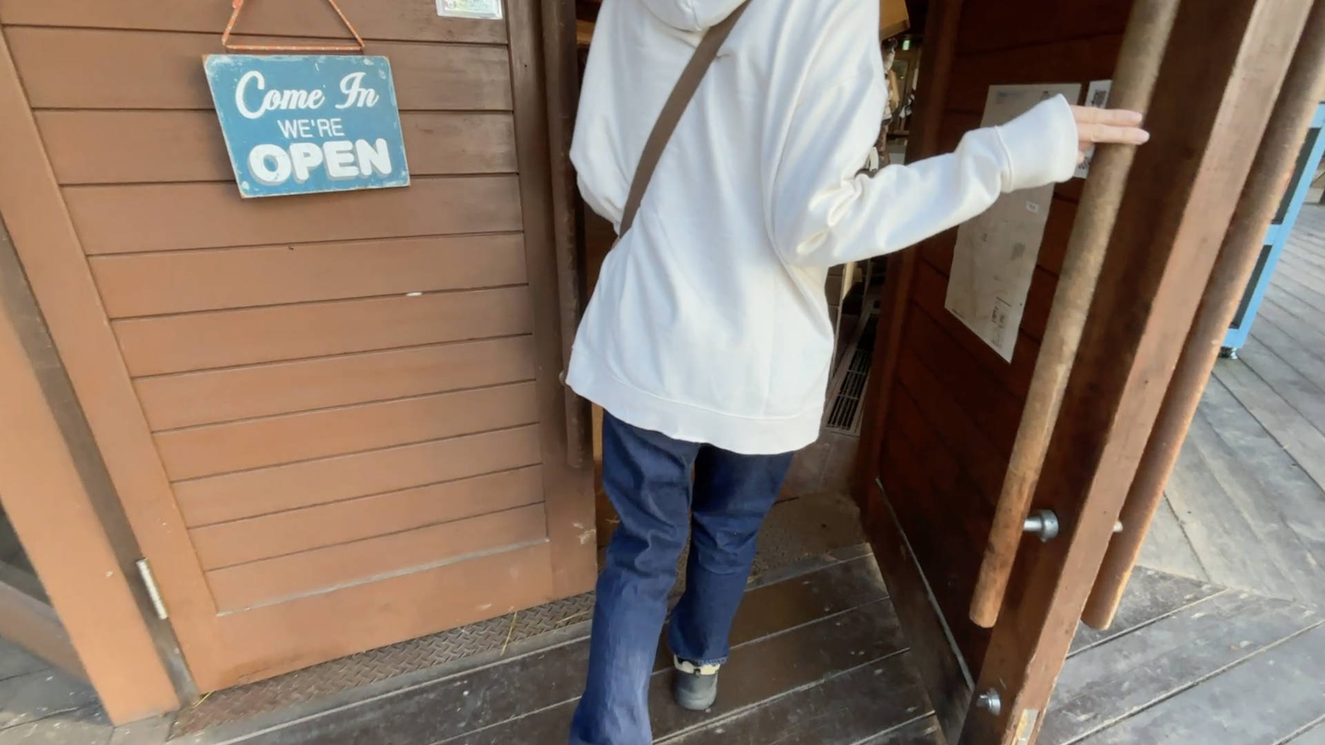 【軽バンキャンプ36】夜景と薪ストーブで最高の癒し時間