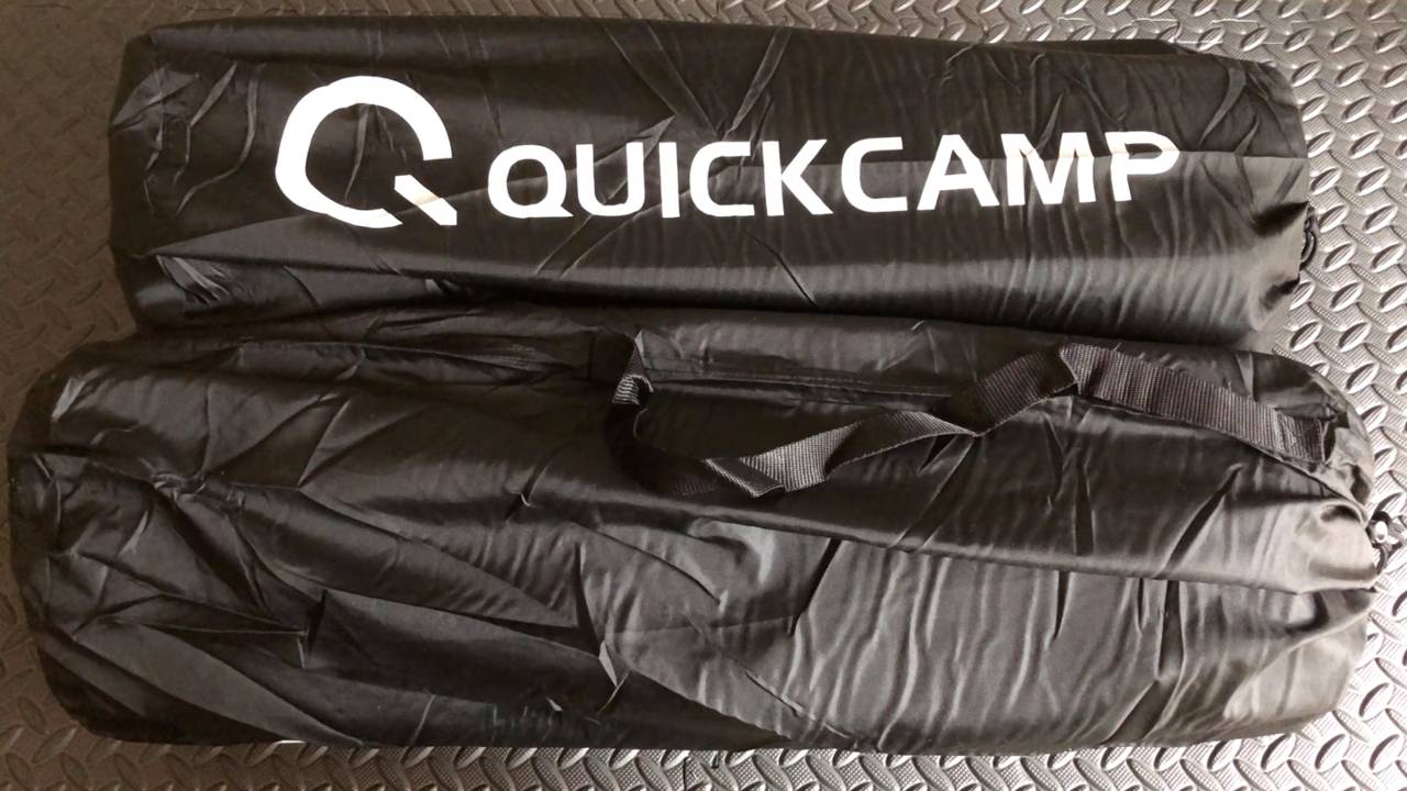 【キャンプギア】QUICK CAMPのインフレーターマットがあればエブリイの荷室に板は要らない！？