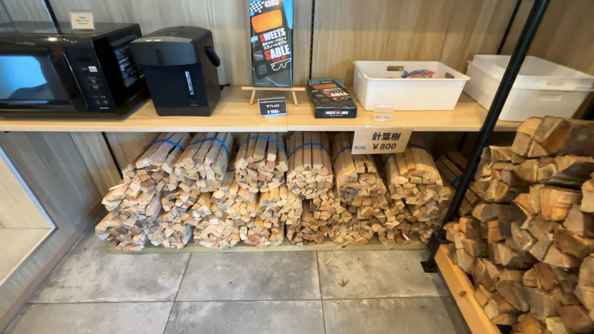 【軽バンキャンプ38】昼は爆音、夜は静寂。富士スピードウェイで2泊キャンプしてみた