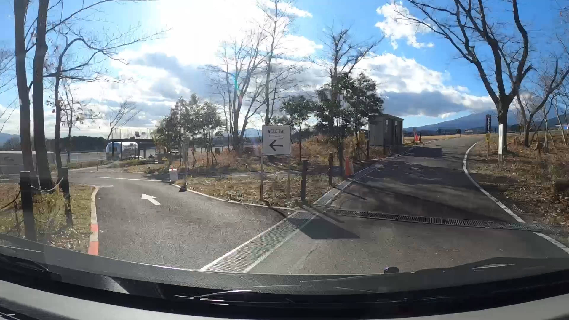 【軽バンキャンプ38】昼は爆音、夜は静寂。富士スピードウェイで2泊キャンプしてみた