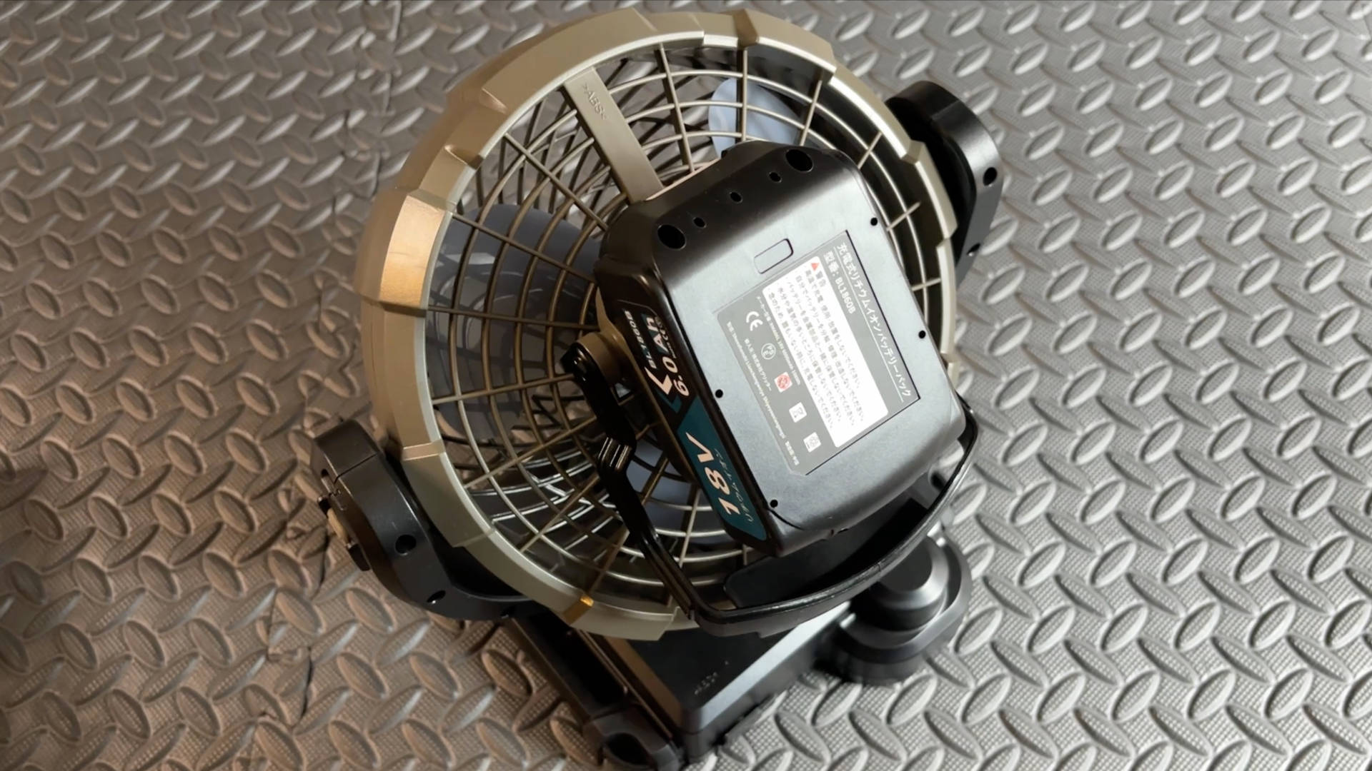 【キャンプギア】Snow Peak フィールドファン