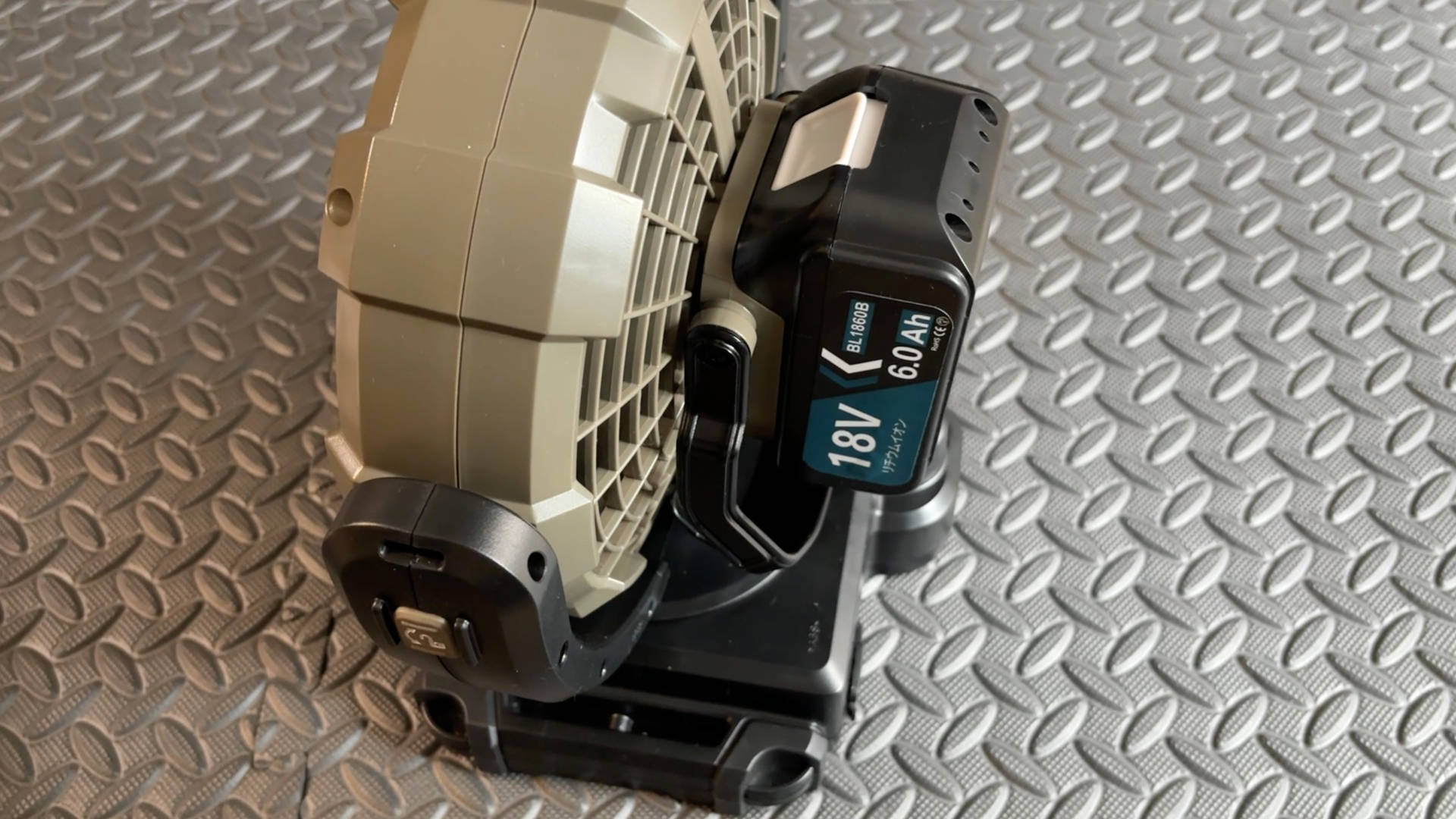 【キャンプギア】Snow Peak フィールドファン