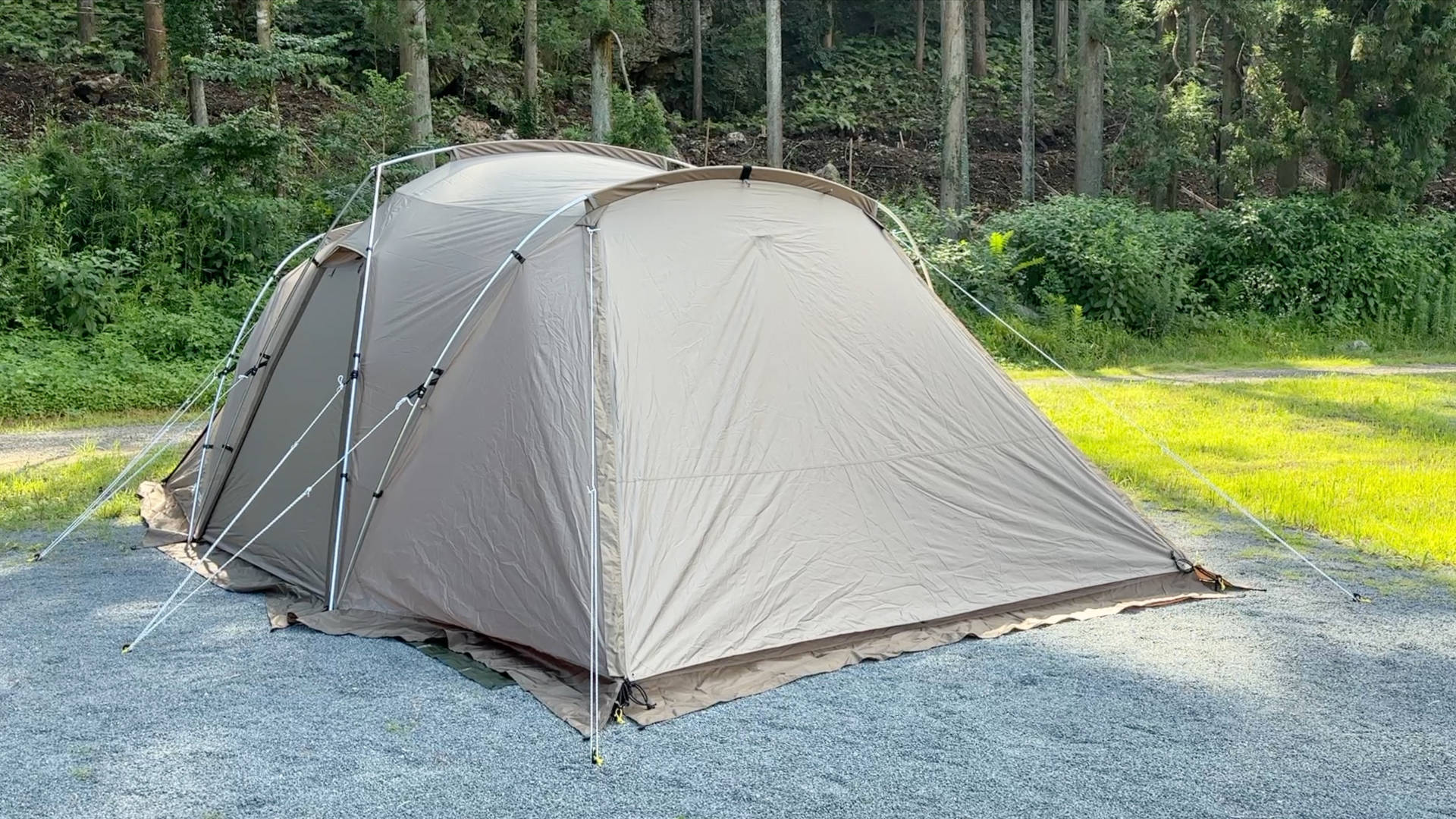 【軽バンキャンプ32】台風接近中のスノーピーク鹿沼キャンプフィールド&スパでキャンプ