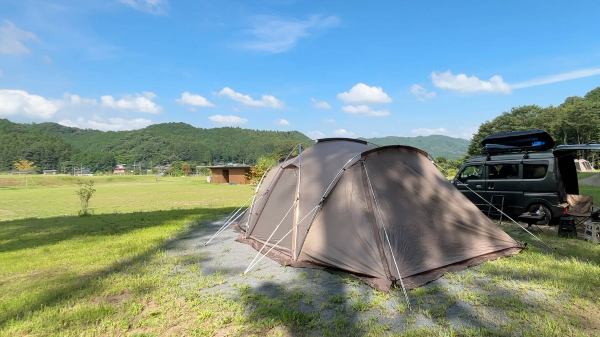 【軽バンキャンプ32】台風接近中のスノーピーク鹿沼キャンプフィールド&スパでキャンプ