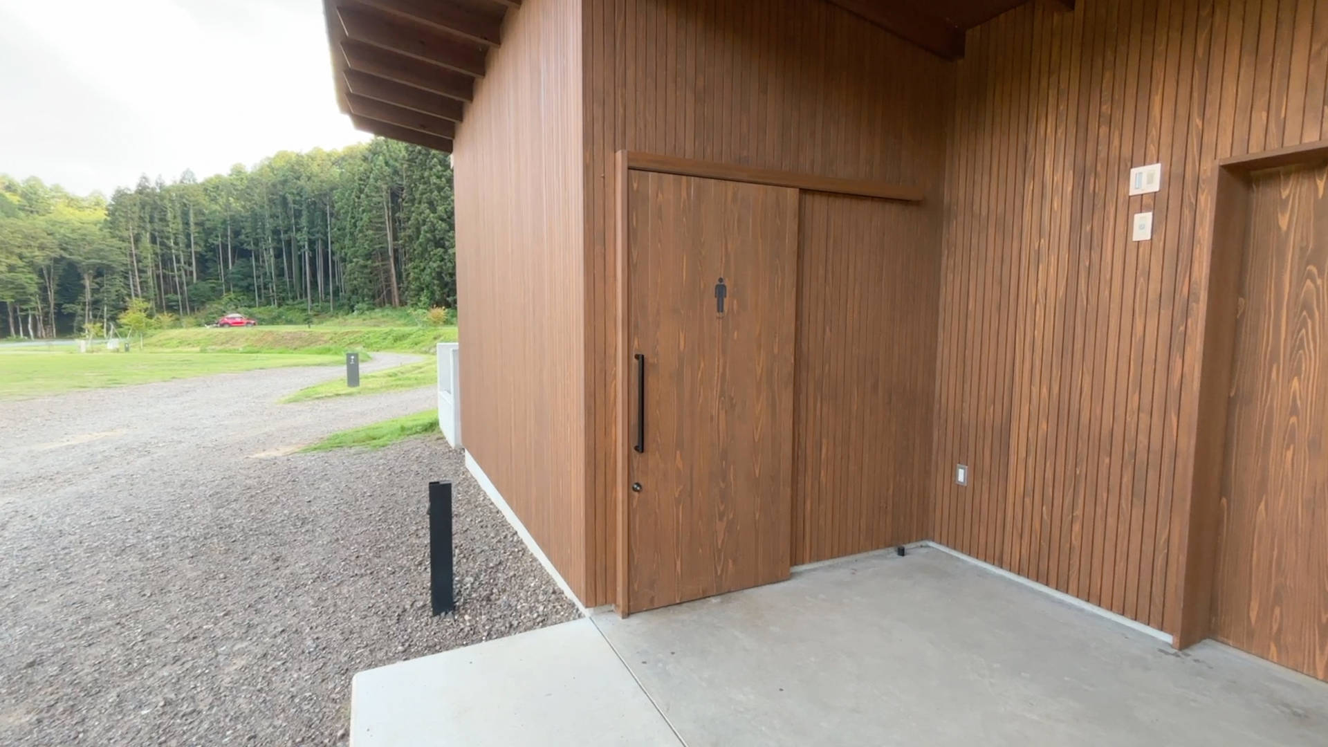 【軽バンキャンプ32】台風接近中のスノーピーク鹿沼キャンプフィールド&スパでキャンプ