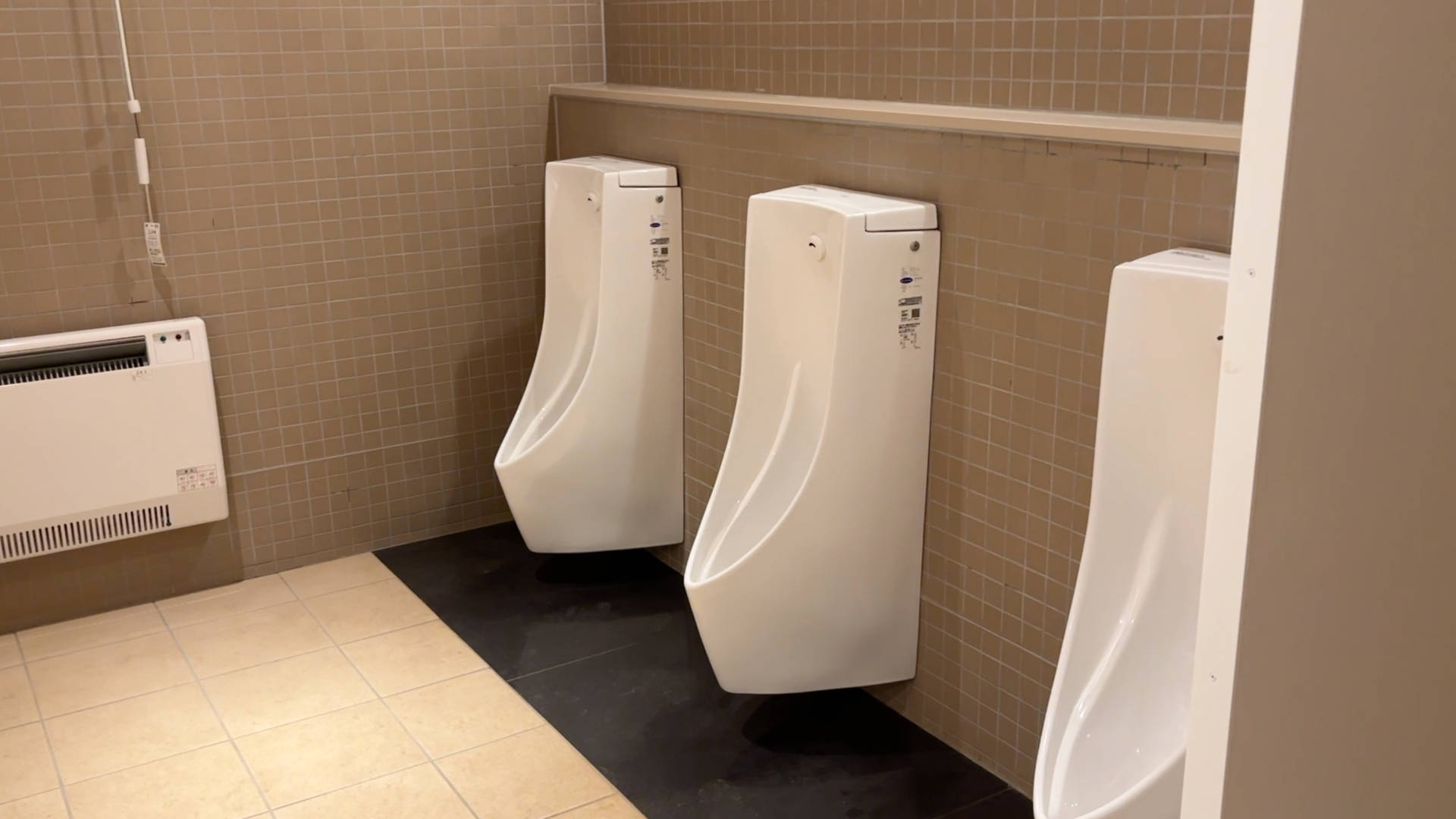 【軽バンキャンプ32】台風接近中のスノーピーク鹿沼キャンプフィールド&スパでキャンプ