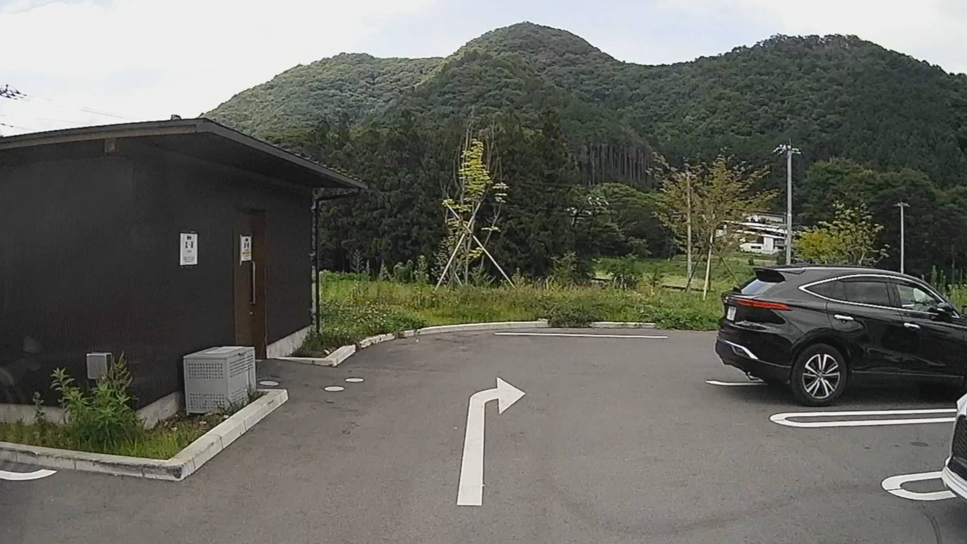 【軽バンキャンプ32】台風接近中のスノーピーク鹿沼キャンプフィールド&スパでキャンプ