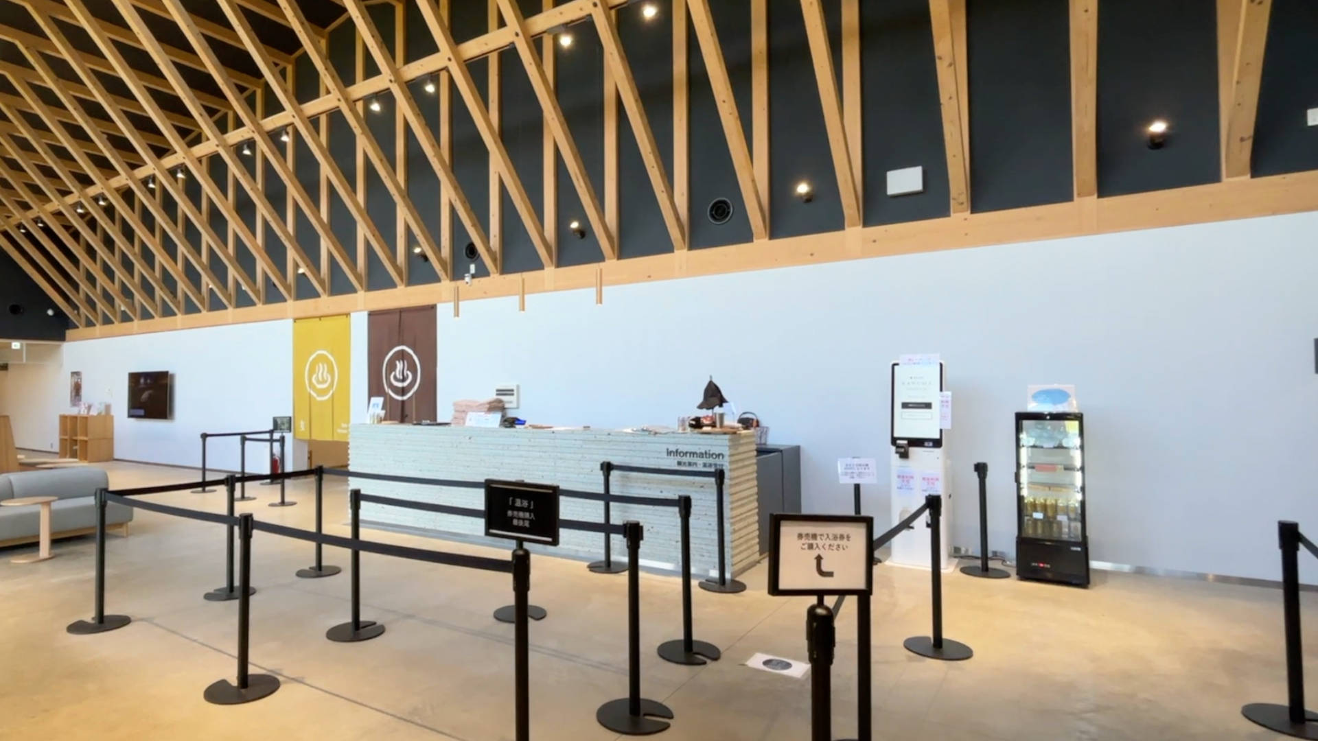 【軽バンキャンプ32】台風接近中のスノーピーク鹿沼キャンプフィールド&スパでキャンプ