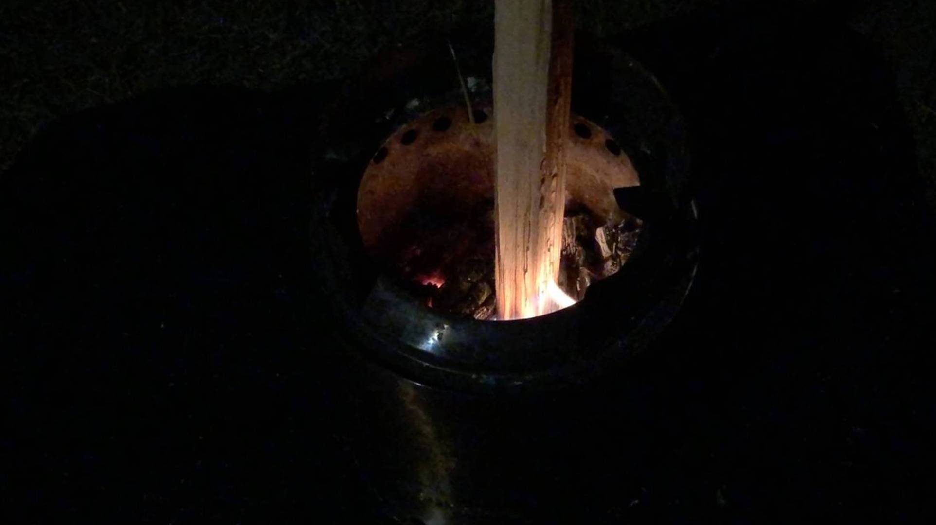 【キャンプギア】焚き火初心者でもSolo Stoveを使えば焚き火は簡単 Solo Stove Campfire