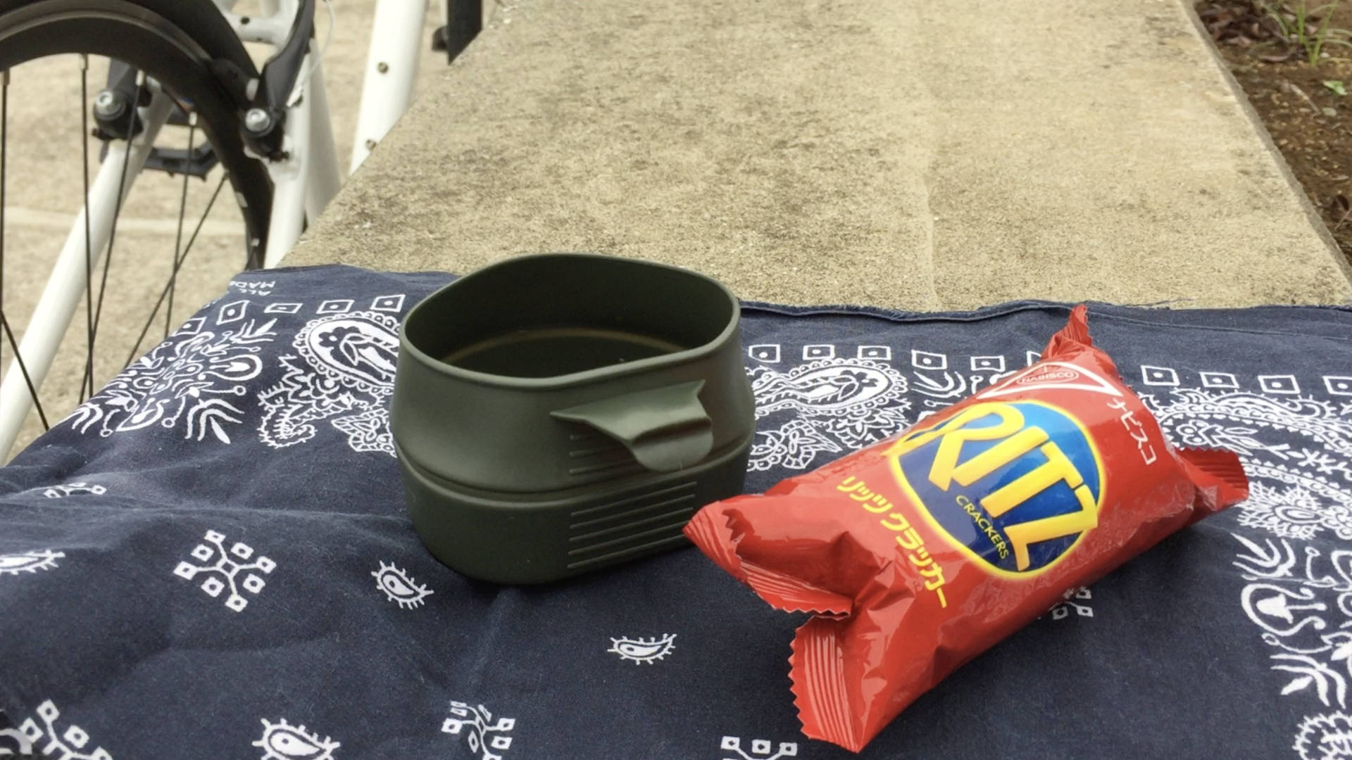 【キャンプギア】WILDO FOLD-A-CUPとWILDO FOLD-A-CUP BIG