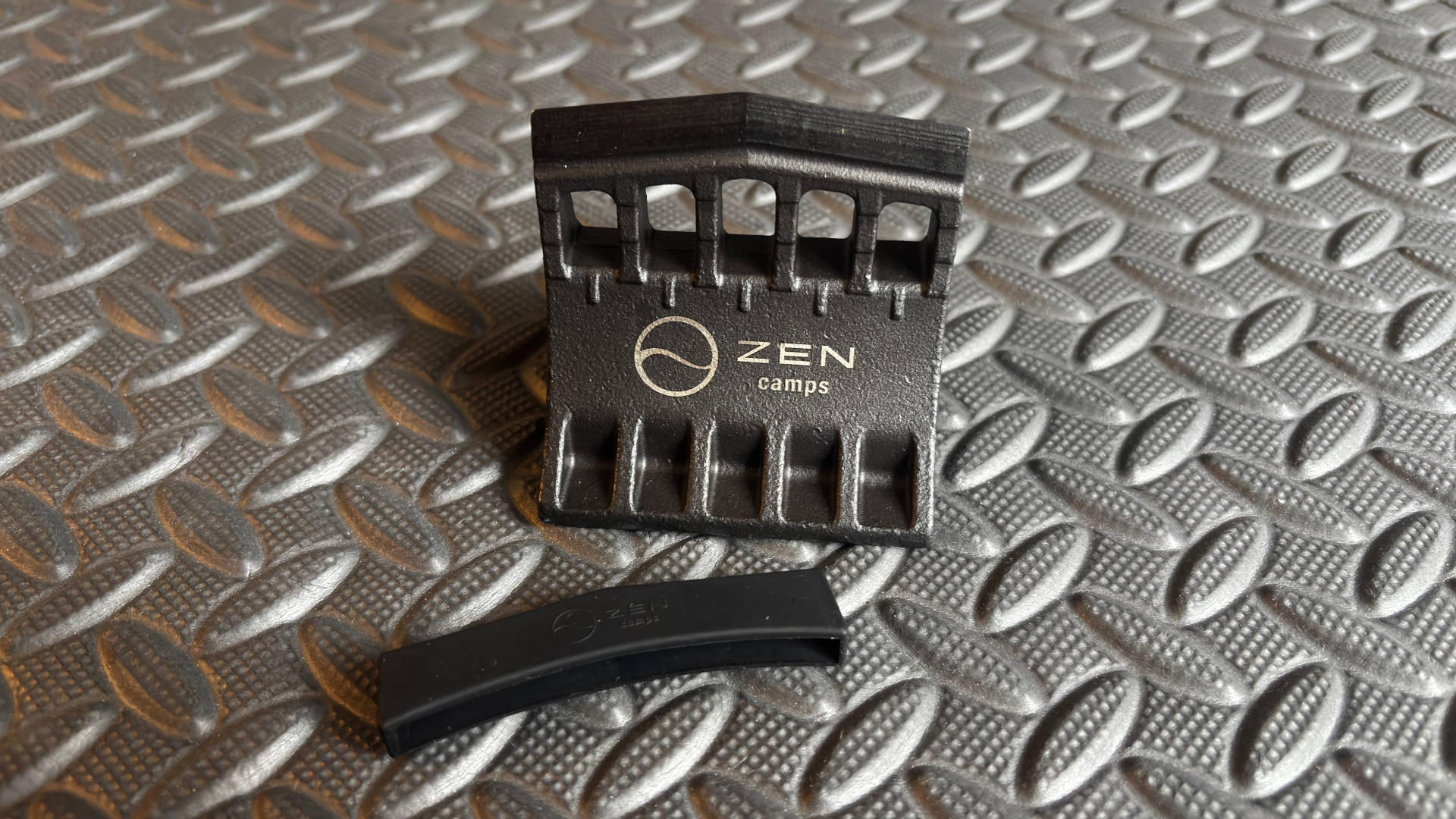 【キャンプギア】ZEN Camps 楔 刃冠-BAKKAN